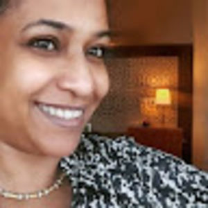 Meet your Posher, Dalia